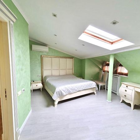 Роскошная Двухуровневая Квартира Luxurious Duplex Apartment Ереван Экстерьер фото