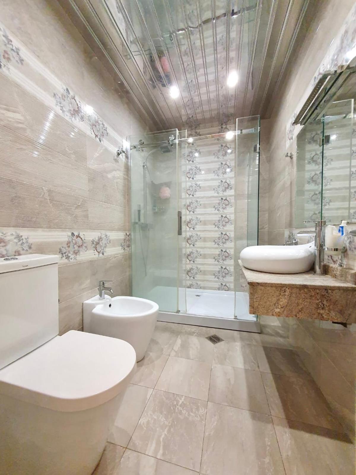 Роскошная Двухуровневая Квартира Luxurious Duplex Apartment Ереван Экстерьер фото