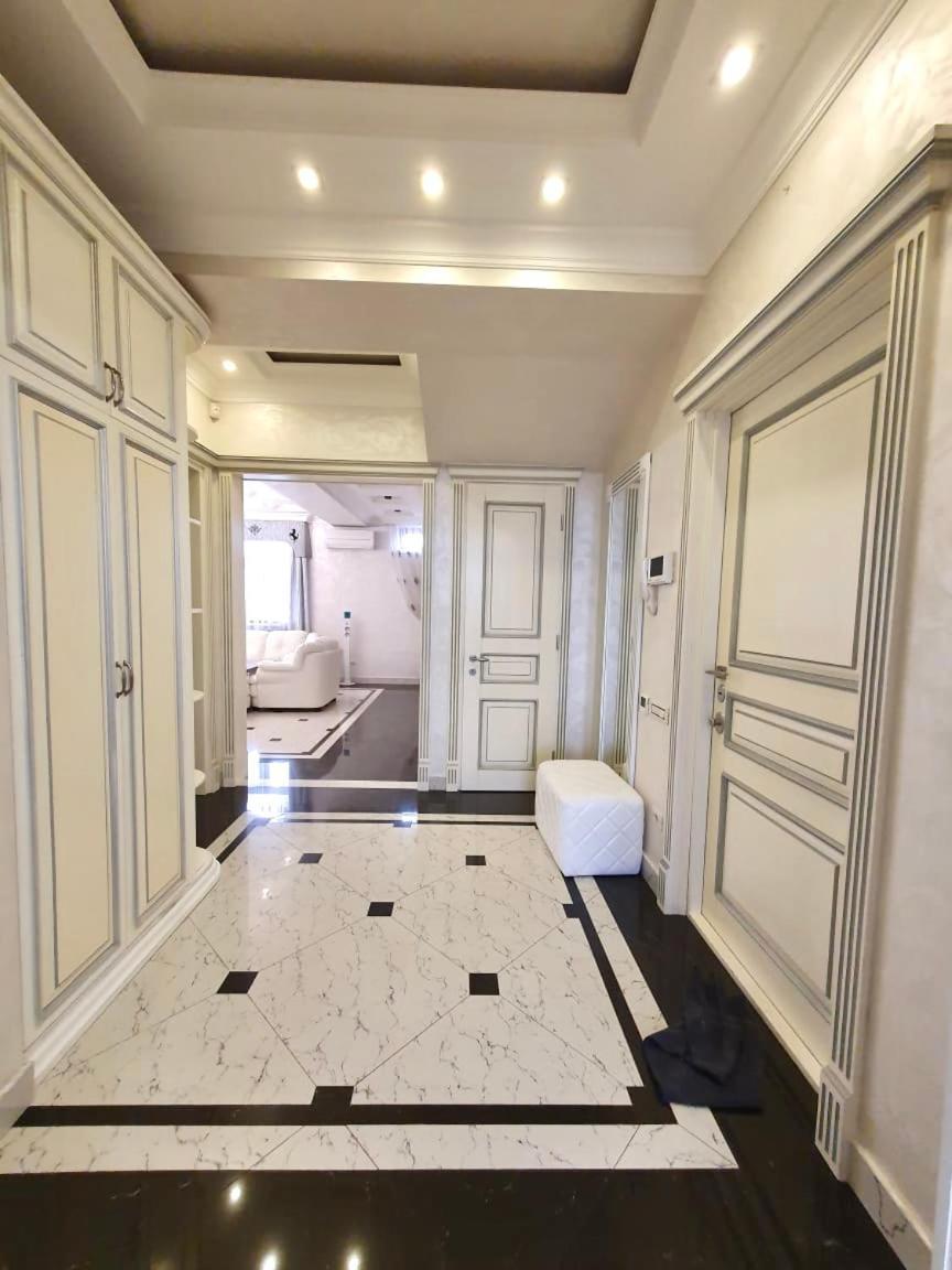 Роскошная Двухуровневая Квартира Luxurious Duplex Apartment Ереван Экстерьер фото